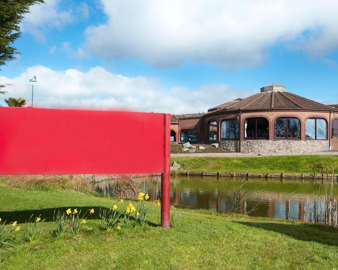 Leonardo Hotel And Conference Venue Hinckley Island Extérieur photo