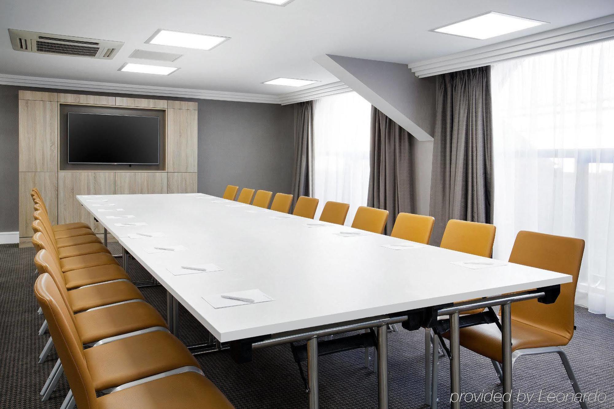 Leonardo Hotel And Conference Venue Hinckley Island Extérieur photo